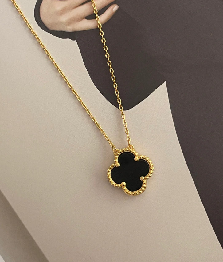 Clover Necklace