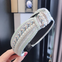 Load image into Gallery viewer, Pearl sequin headband
