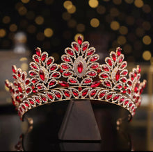 Load image into Gallery viewer, Grand Crown , Rhinestone Gem
